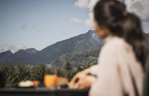 Chalet BERGSUCHT in Ruhpolding Bayern, Traumlage am sonnigen Südhang, kostenlose Parkplätze, schnelles WLAN, ruhige Sackgasse, NETFLIX inklusive - Foto 38
