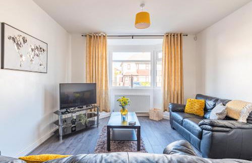 Beautiful 3 bedroom House near West Bromwich -contractors, Family, NHS - Foto 1