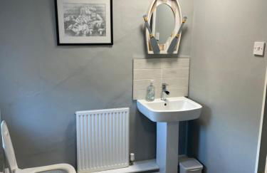 Kezbah 1, 22 the square centre of Dalston village - Photo 19