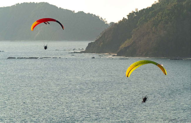 Voo de paramotor pela baía de Jacó - Foto 3