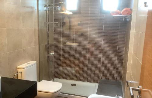 Sea views modern villa for relaxing holidays - Foto 17