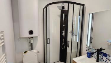 T2 jardin Guéret - Foto 2, Shower