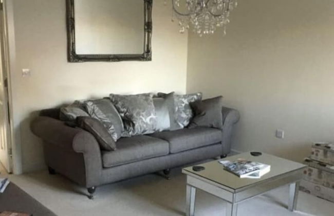 Immaculate 2-bed Apartment in Bury - Foto 5