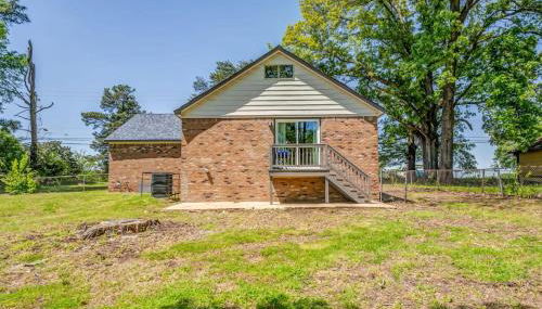 Schoolfield Collective - Photo 5