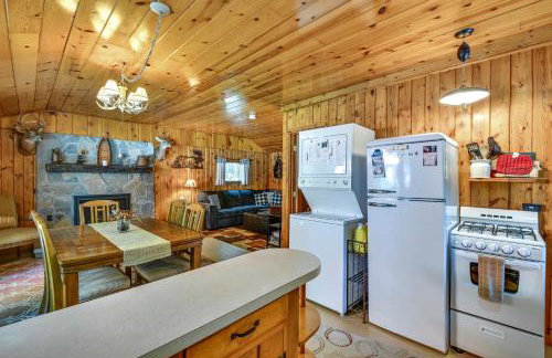 Cabin 600 to Manistee Lake Private Shared Access - Foto 8