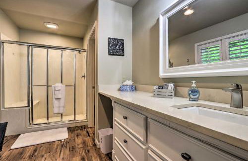 Lakefront Haven Family-Friendly Sunrise Beach Gem - Foto 20