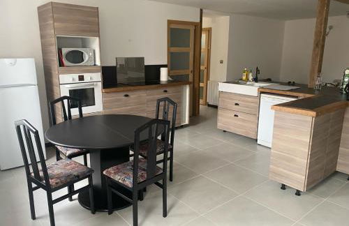 Appart Fourchambault 6/8 personnes rez de chaussée - Foto 1