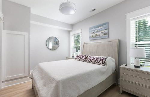 Modern Home in the Heart of KDH Minutes to Beach - Foto 28