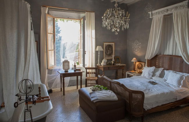 Large Beautiful Villa in Tuscan Hills of Chianti Stunning Gardens and Large Pool - Foto 33