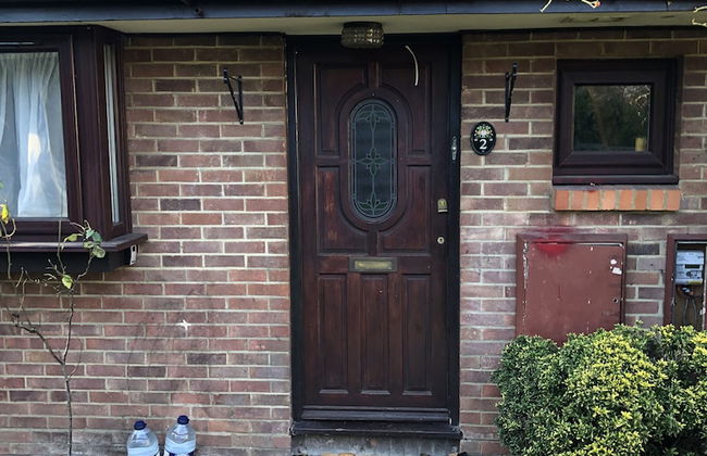 Nice 3-bed House in Farnham Royal Slough - Foto 15