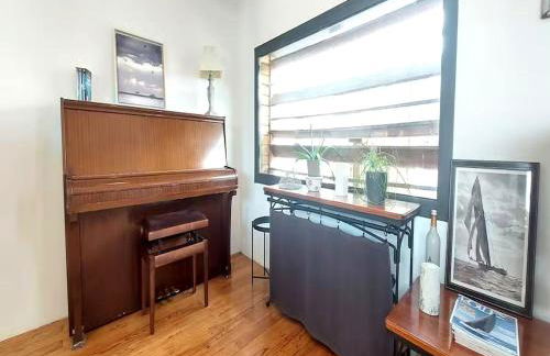 Charmante maison-chalet, vélos et jacuzzi - Foto 17