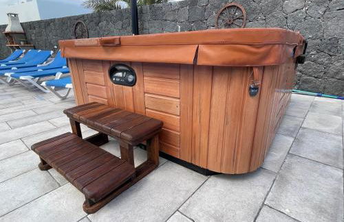 Eslanzarote Eco Villa Tony, heated pool, jacuzzi, Sat tv, Super wifi - Foto 9