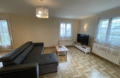 Green Gables- Old Charm - Photo 24