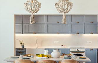 Salty Angel Sea Front Villa - Photo 3