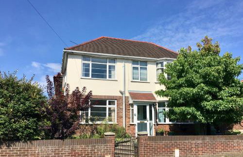 4 Bedroom House By Your Stay Solutions Short Lets & Serviced Accommodation Southampton With Terrace & Garden - Foto 53