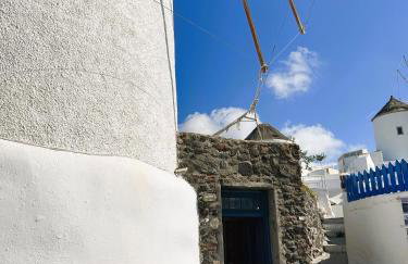 Lioyerma Windmill Villa With Outdoor Hot Tub - Photo 37