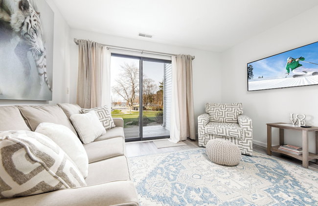 The Shores Lake View Condo Unit 5574 - Foto 2