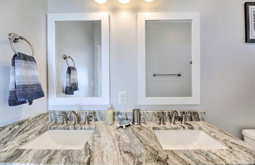 Gorgeous Emerald Isle Getaway Walk to Beach! - Foto 14