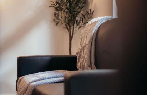 Luxurious 2 Bedroom 2 Bathroom - Foto 35