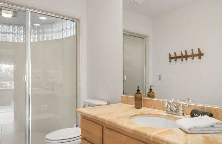 Two Estates w Pools Hot Tubs Game Rooms Valley Views Tennis Court Near Beaches Wineries - Foto 58