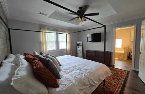 4 bedroom pet friendly grill under 5 min to airport and Choctaw Casino - Foto 41