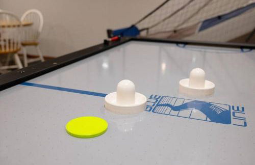 Rural 6 bedroom cabin - With a Hot Tub! - Foto 21