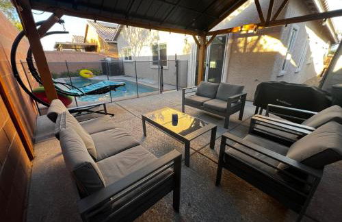 Family Friendly Contemporary House with Pool - Foto 5