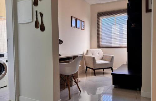 Apartamento Luxo Centro com Suíte, Sacada, Garagem, Garage - Foto 12