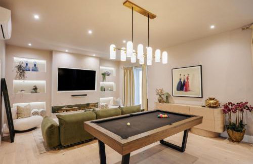 Luxury Fulham Townhouse with a Bar & Games Room - Foto 2