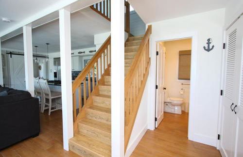 Hi Speed Wifi, Pets Considered, Bayfront, Bay Views, Beach Badges, Private Yard, Decking,, Outdoor Shower, - Foto 6