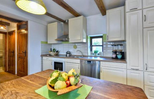 Awesome Home In Breznicki Hum - Foto 4