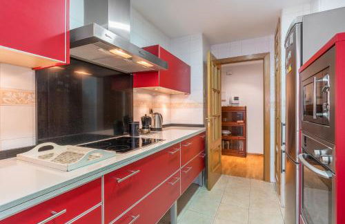 Central, Spacious Parking - Foto 9