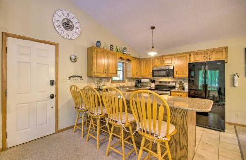 Private Boat Dock Lakefront Eldon Home! - Foto 7