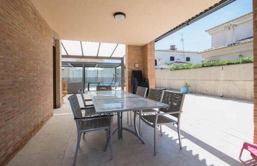 Villa con barbacoa para familias - Foto 29