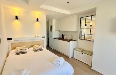 Apartament 18th floor city center RISCAL - Photo 1