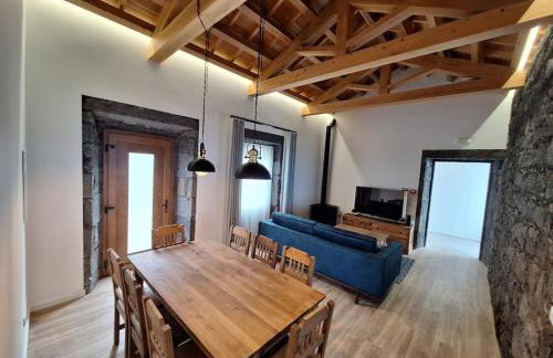 Grandma's House - Photo 2