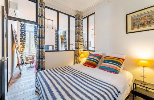 T2 Chic, Vue Vieux-Port et Notre Dame, Atypique, Calme, Clim, 48M2, Accès autonome avec code - Foto 8