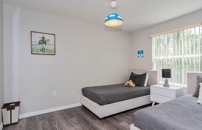 Villas at Island Club Community, Pools, Jacuzzi and More! - Photo 11