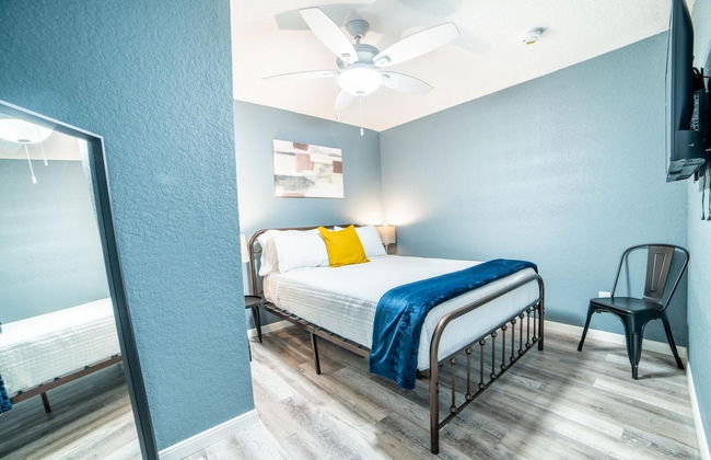 Fascinating 2BR 1BA Near Festive DT and Riverwalk - Foto 10