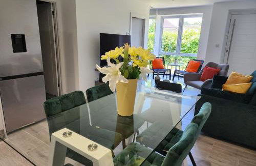 Paradigm Court, Modern 3-Bedroom Flat 1, Oxford - Photo 13