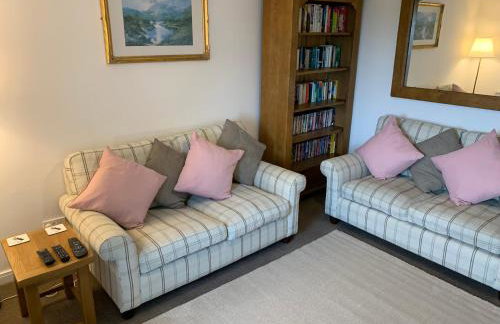 Driftwood Cottage - Photo 6