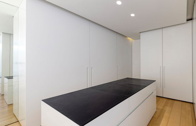 The Glass Manor - Photo 16