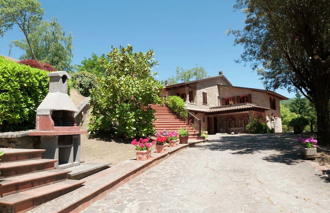 Villa in Casentino With Pool & Castle Views - Foto 36