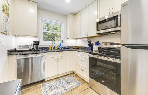 2 Mi to Grimes Cove! 2-Story Unit on 3 Acres - Foto 11