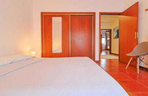 Azores Surf Center House - Photo 11