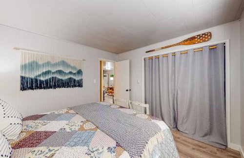 Coastal Cabin - Photo 22