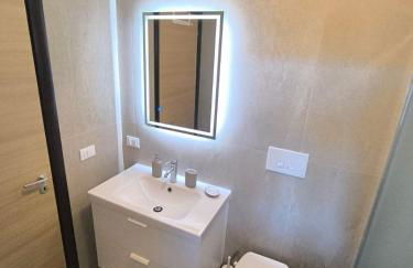 Pizzo Beach Club Luxury Apartment - Photo 24