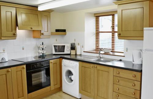 Bolland Barn - Photo 2