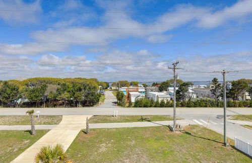 Emerald Isle Getaway with Decks and Beach Views! - Foto 29