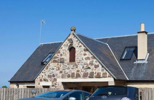 Appletree Cottage at Williamscraig Holiday Cottages - Photo 2